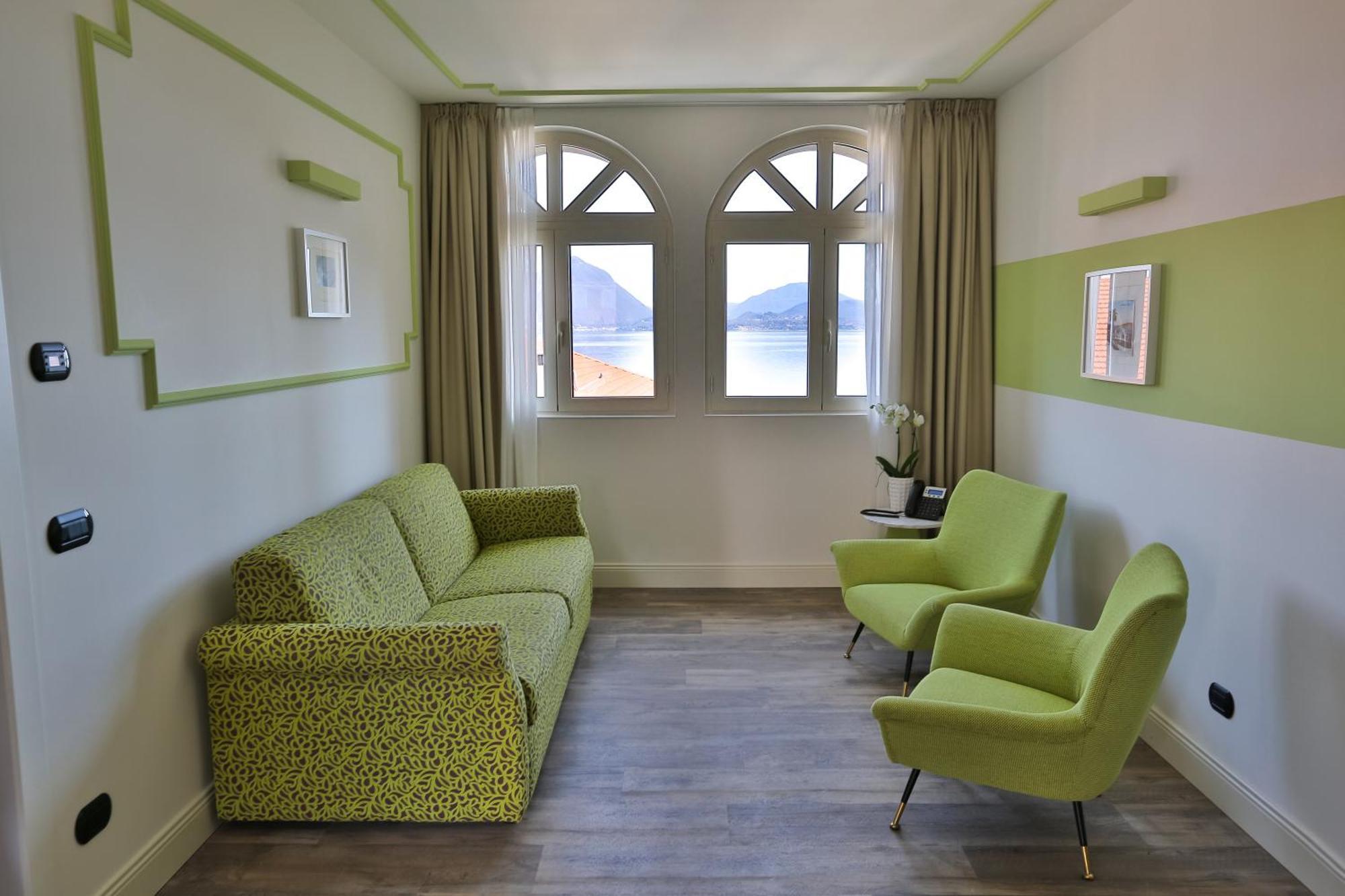 Hotel Al Campanile - Luxury Suites & Apartments Baveno Eksteriør billede
