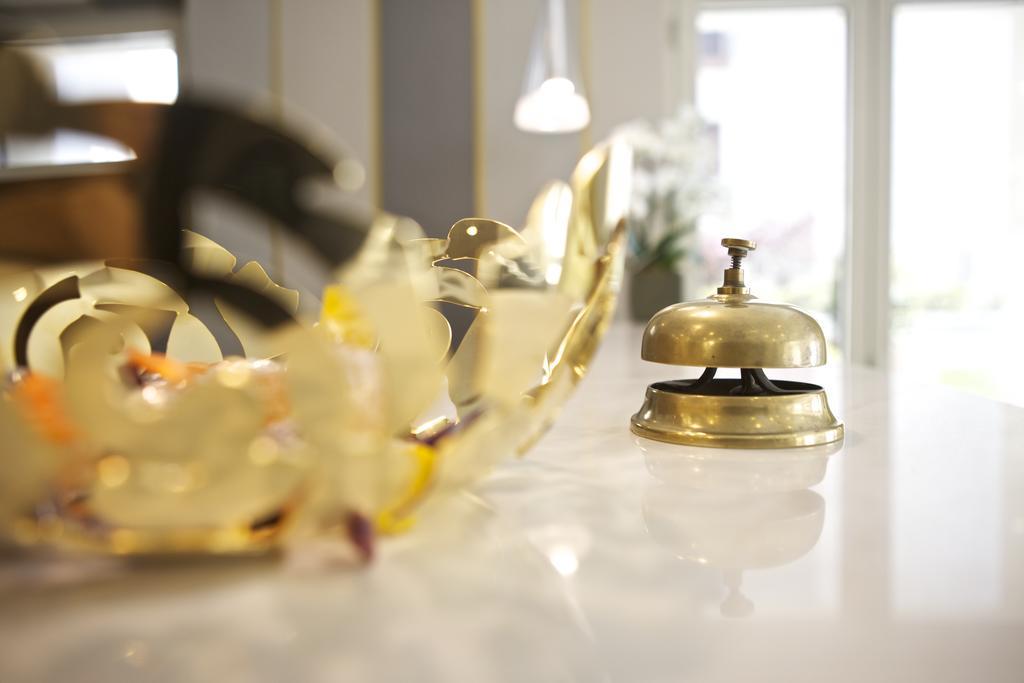 Hotel Al Campanile - Luxury Suites & Apartments Baveno Eksteriør billede