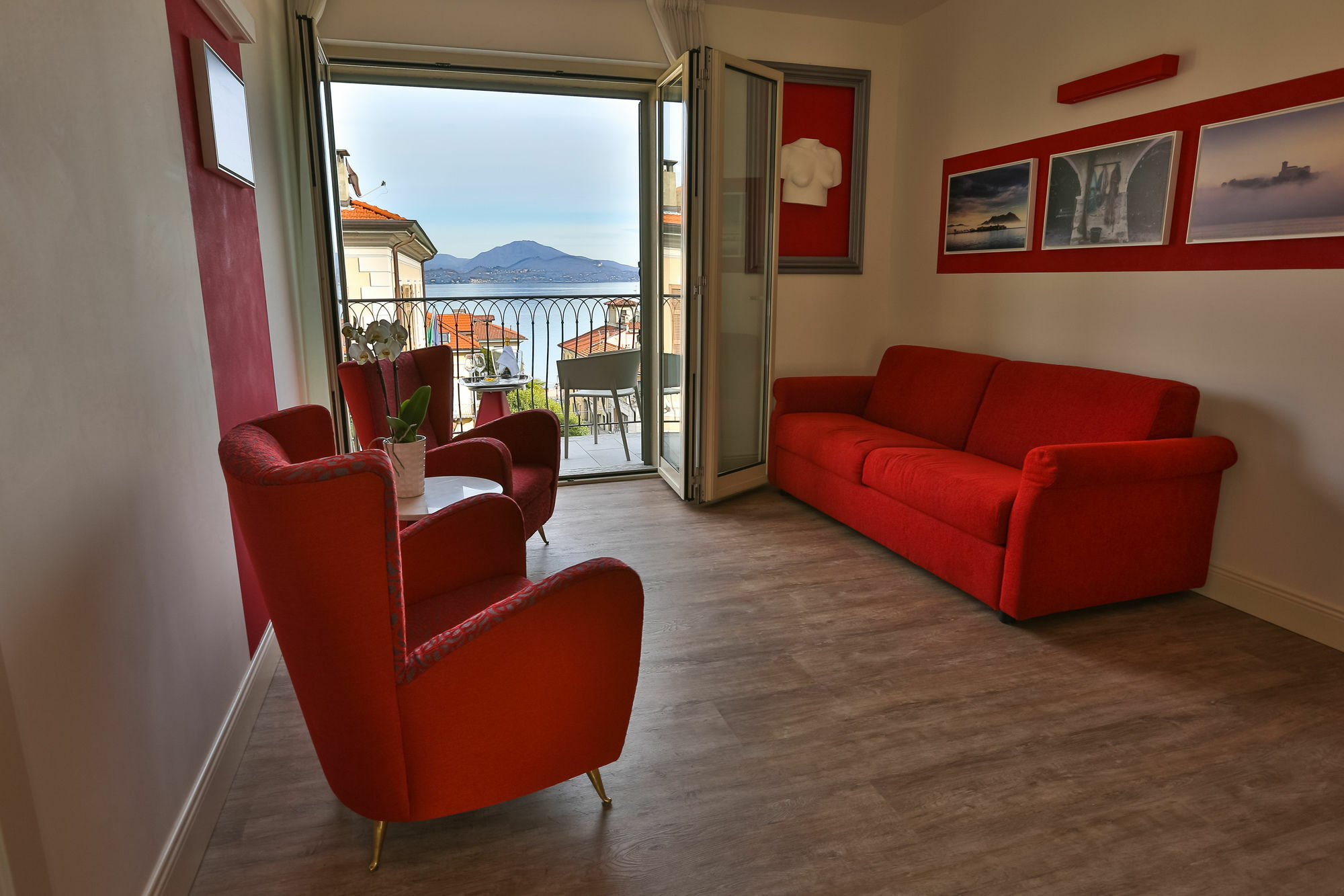Hotel Al Campanile - Luxury Suites & Apartments Baveno Eksteriør billede